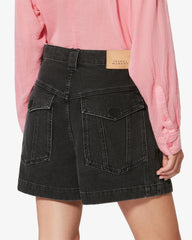 JOELY SHORTS