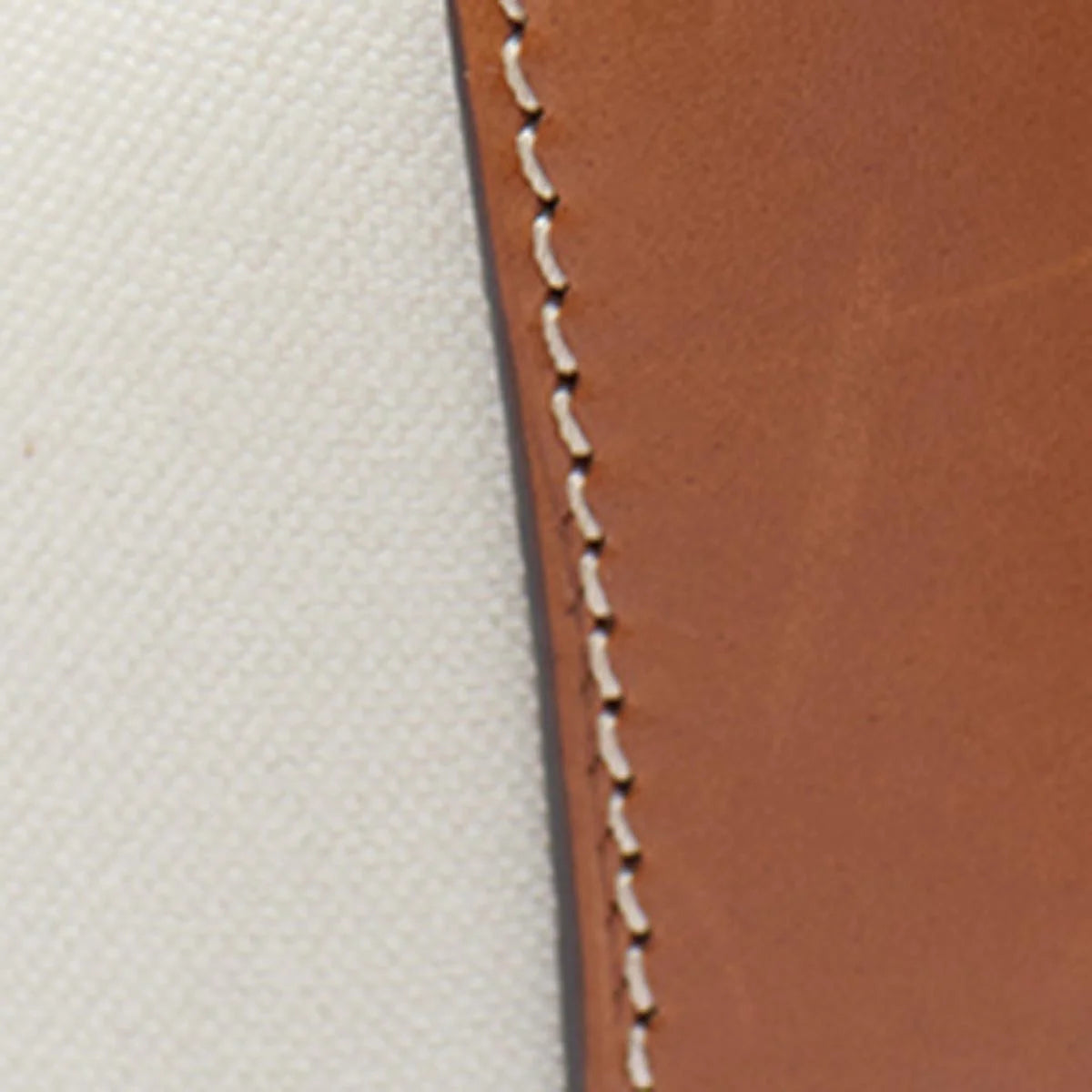 Oskan Moon Bag